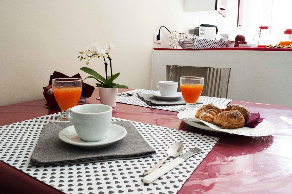 Il Giardinetto Guest House Civitavecchia Dış mekan fotoğraf